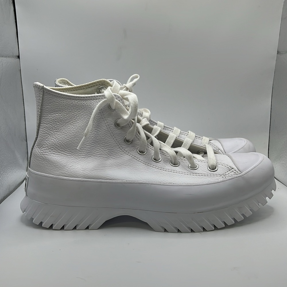 NWT Converse Lugged 2.0 Platform Shoe Sneakers High Top White Leather Womens 10 - Picture 1 of 13